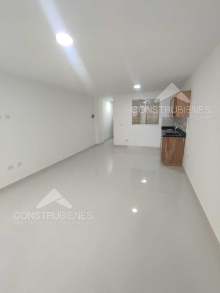 Apartamento para el arriendo en Sabaneta el codigo es 14102 Foto 3