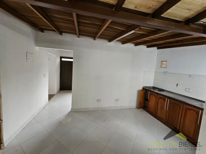 Apartamento para el arriendo en Sabaneta el codigo es 12562 Foto 3