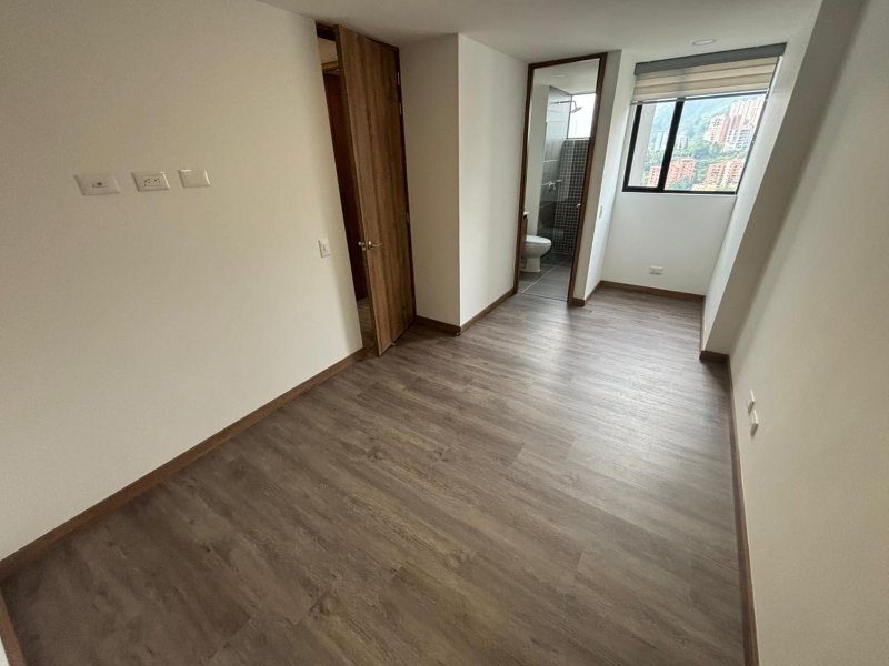Apartamento para el arriendo en Envigado el codigo es 17376 Foto 11
