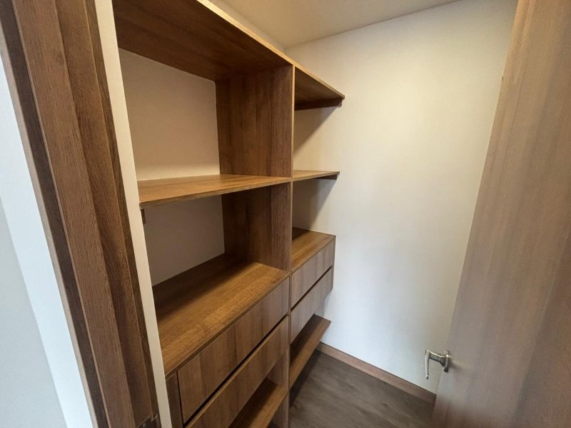 Apartamento para el arriendo en Envigado el codigo es 17376 Foto 14