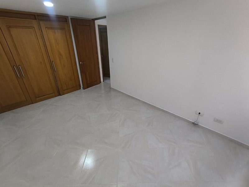 Apartamento para el arriendo en Sabaneta el codigo es 9674 Foto 15