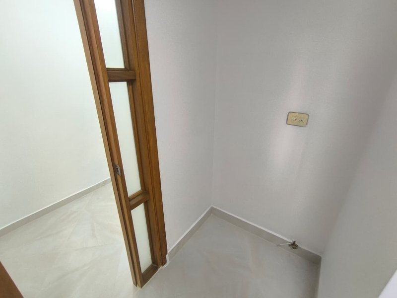 Apartamento para el arriendo en Sabaneta el codigo es 9674 Foto 18