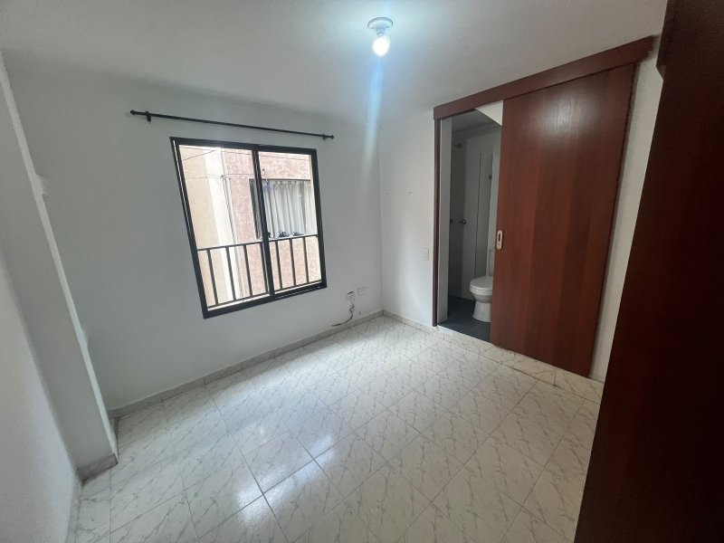 Apartamento para el arriendo en Sabaneta el codigo es 5942 Foto 6