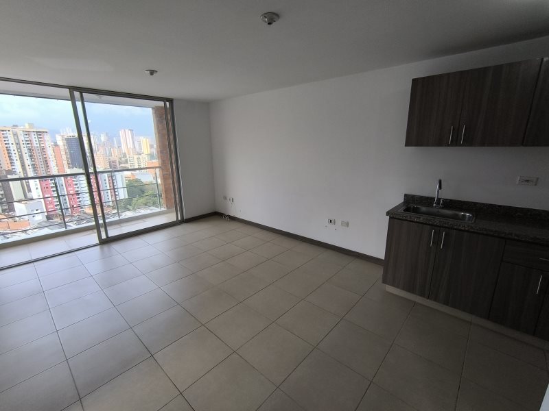Apartamento para el arriendo en Sabaneta el codigo es 17050 Foto 3