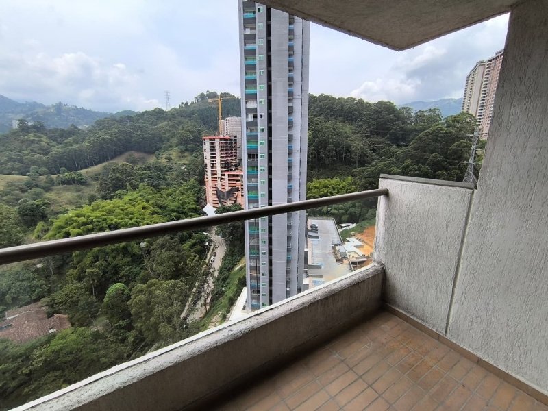Apartamento para el arriendo en Sabaneta el codigo es 17927 Foto 5