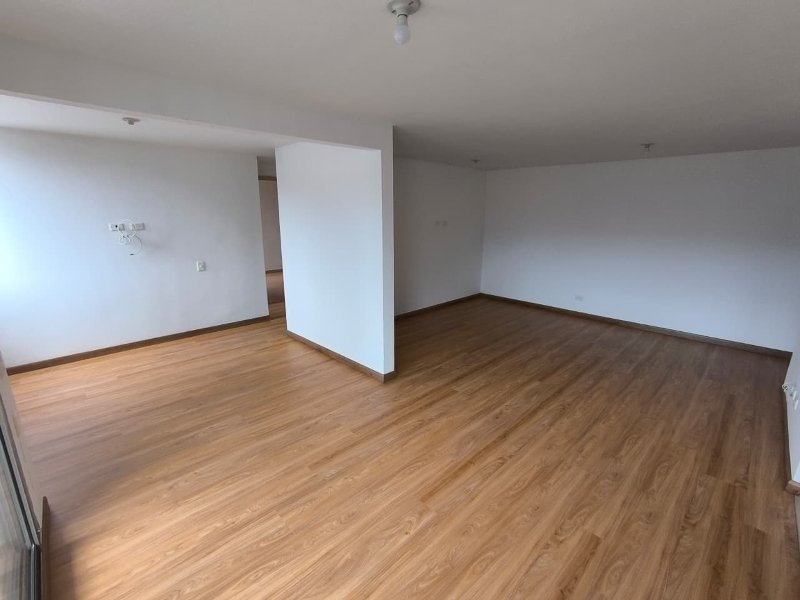Apartamento para el arriendo en Sabaneta el codigo es 17927 Foto 3