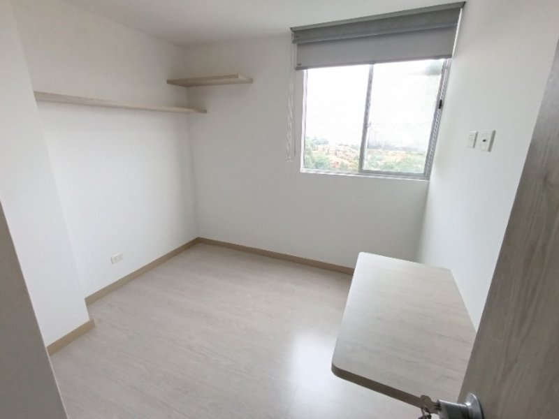 Apartamento para el arriendo en Envigado el codigo es 17131 Foto 13