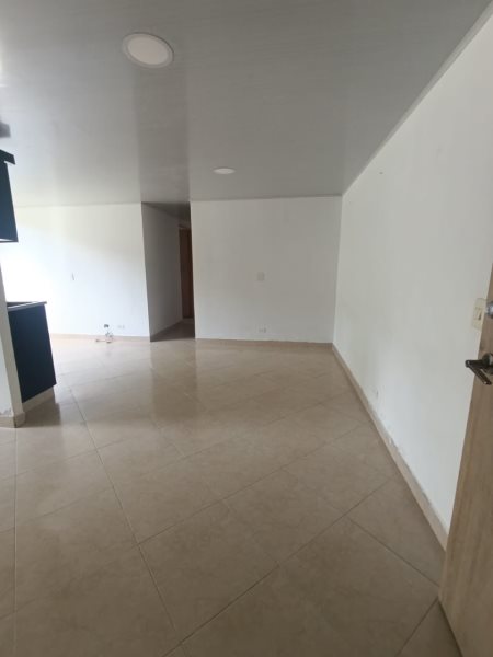 Apartamento para el arriendo en Sabaneta el codigo es 17072 Foto 6