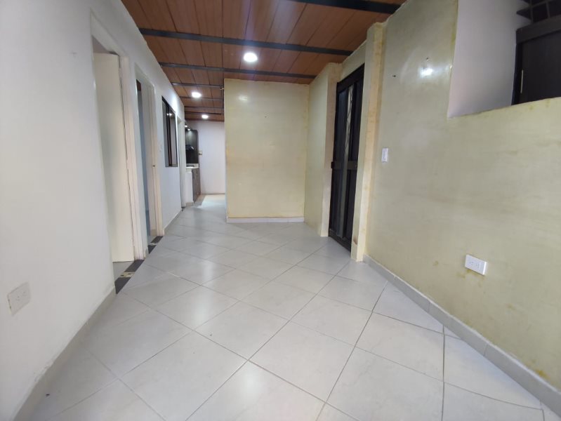 Apartamento para el arriendo en La Estrella el codigo es 16705 Foto 2