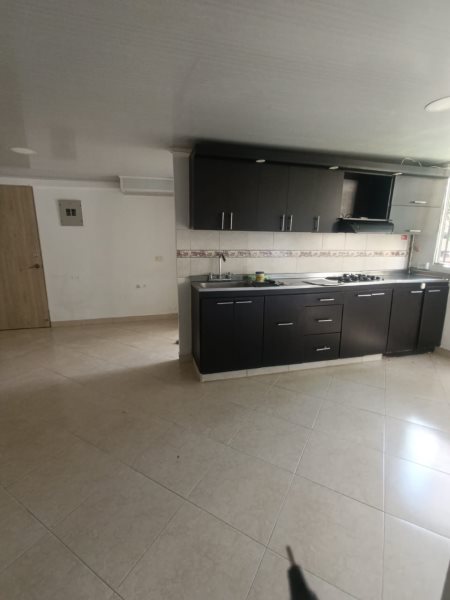 Apartamento para el arriendo en Sabaneta el codigo es 17072 Foto 4