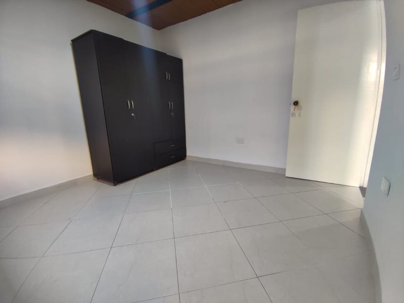 Apartamento para el arriendo en La Estrella el codigo es 16705 Foto 5