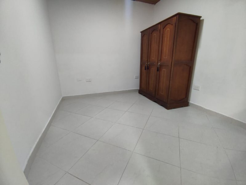Apartamento para el arriendo en La Estrella el codigo es 16705 Foto 7