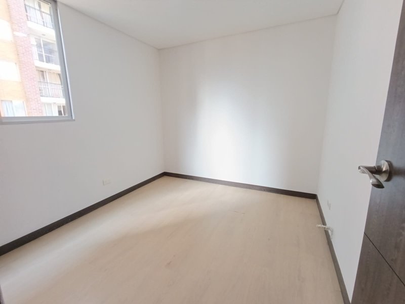 Apartamento para el arriendo en Sabaneta el codigo es 8479 Foto 9