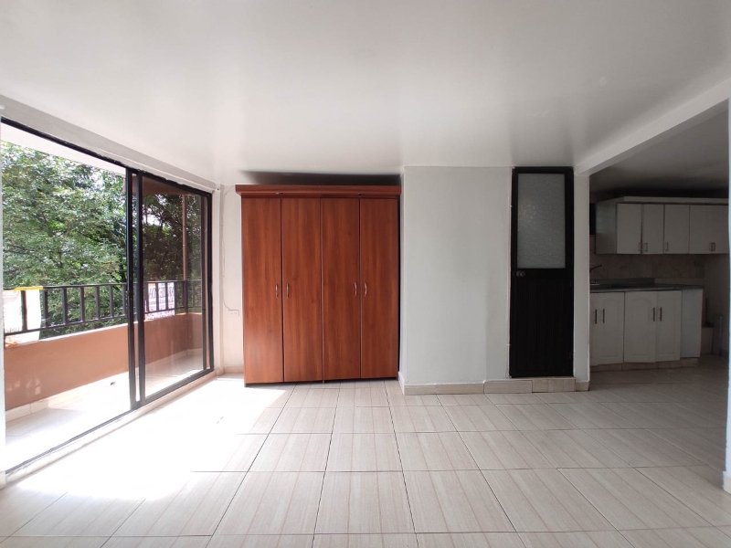 Apartaestudio para el arriendo en Itagüí el codigo es 17367 Foto 3