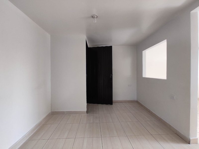 Apartaestudio para el arriendo en Itagüí el codigo es 17367 Foto 7