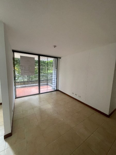 Apartamento para el arriendo en Sabaneta el codigo es 715 Foto 5