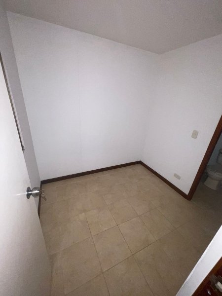 Apartamento para el arriendo en Sabaneta el codigo es 715 Foto 7