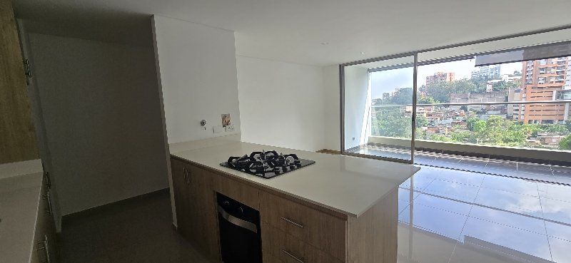 Apartamento para el arriendo en Envigado el codigo es 15569 Foto 3