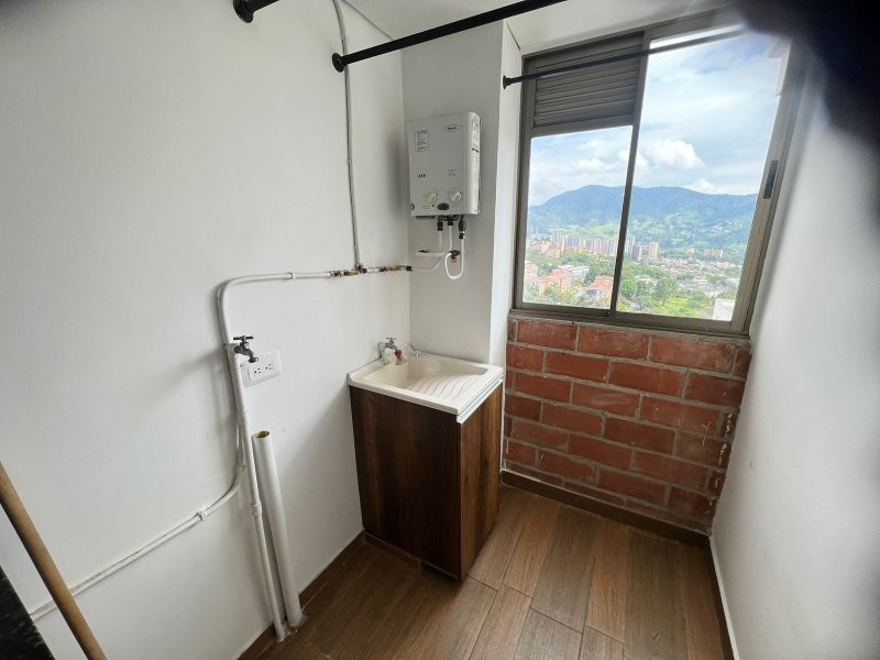 Apartamento para el arriendo en La Estrella el codigo es 3461 Foto 10