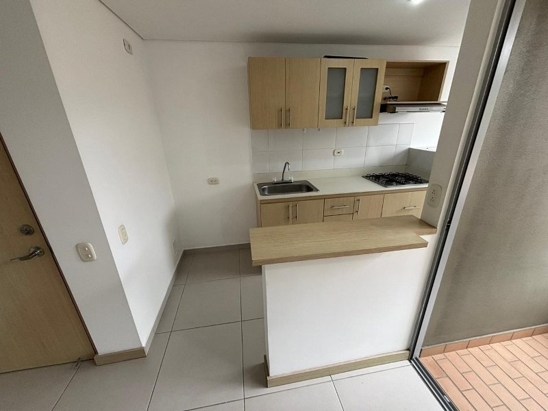 Apartamento para el arriendo en Sabaneta el codigo es 17421 Foto 2