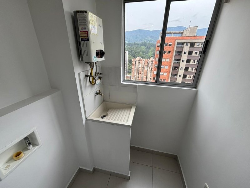 Apartamento para el arriendo en Sabaneta el codigo es 17421 Foto 16
