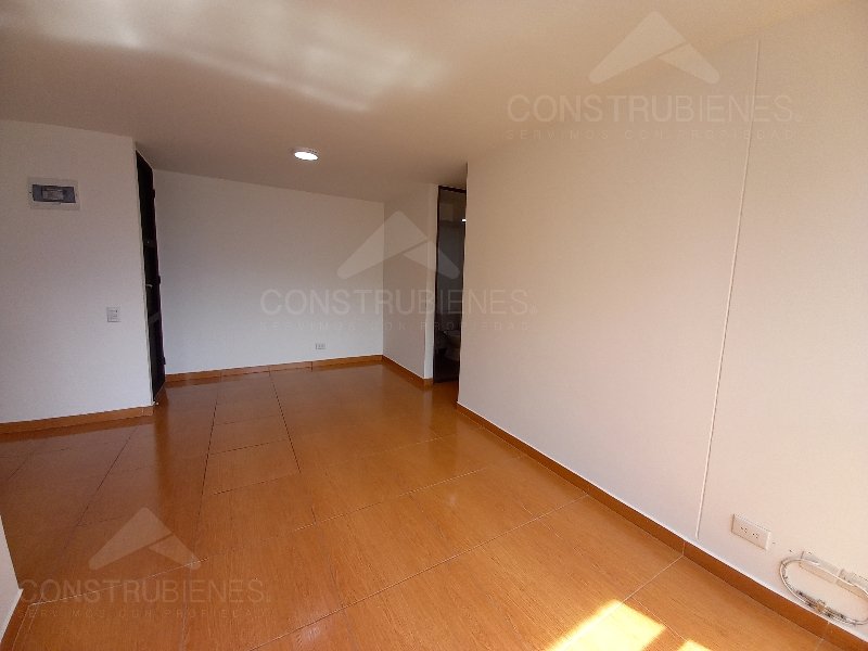 Apartamento para el arriendo en Sabaneta el codigo es 11818 Foto 5