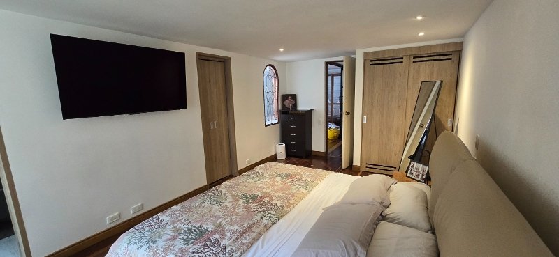 Casa para el arriendo en Envigado el codigo es 17346 Foto 9