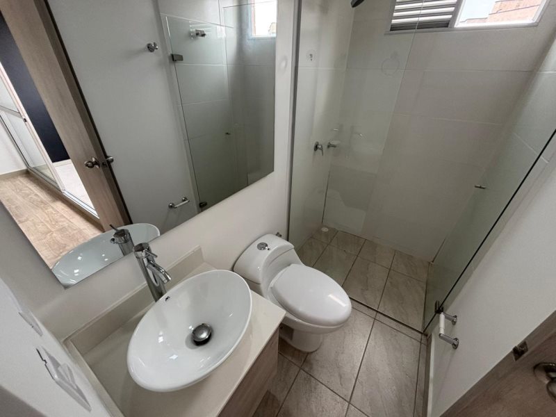 Apartamento para el arriendo en Sabaneta el codigo es 17106 Foto 14