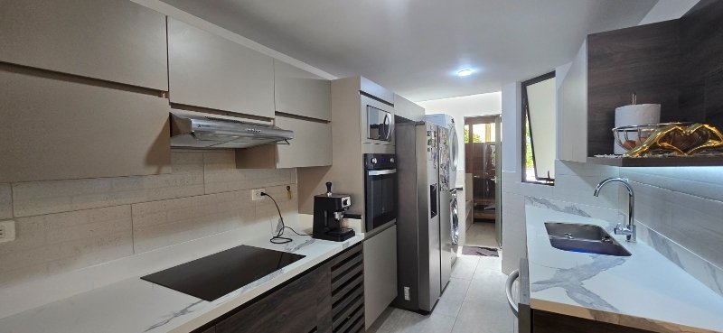 Casa para el arriendo en Envigado el codigo es 17346 Foto 2