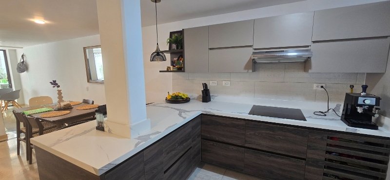 Casa para el arriendo en Envigado el codigo es 17346 Foto 4