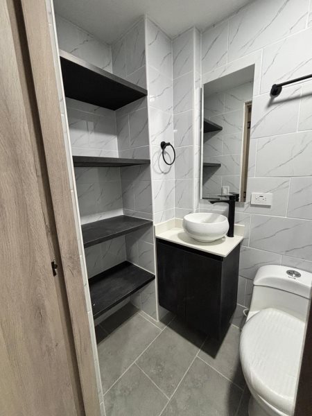 Apartamento para el arriendo en Envigado el codigo es 17034 Foto 11