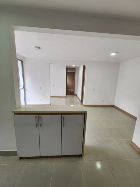 Apartamento para el arriendo en Sabaneta el codigo es 5423 Foto 4