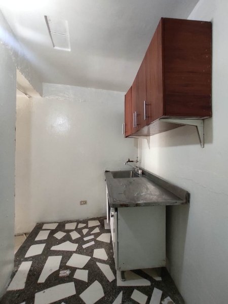 Apartaestudio para el arriendo en Itagüí el codigo es 17366 Foto 2