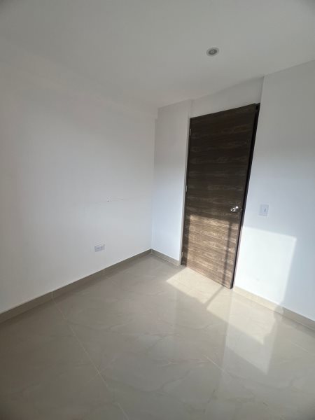 Apartamento para el arriendo en Sabaneta el codigo es 16830 Foto 6