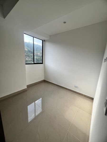 Apartamento para el arriendo en Sabaneta el codigo es 16830 Foto 7