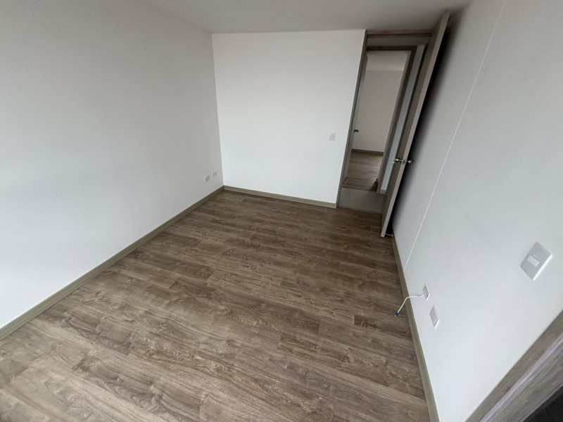 Apartamento para el arriendo en Sabaneta el codigo es 17105 Foto 9