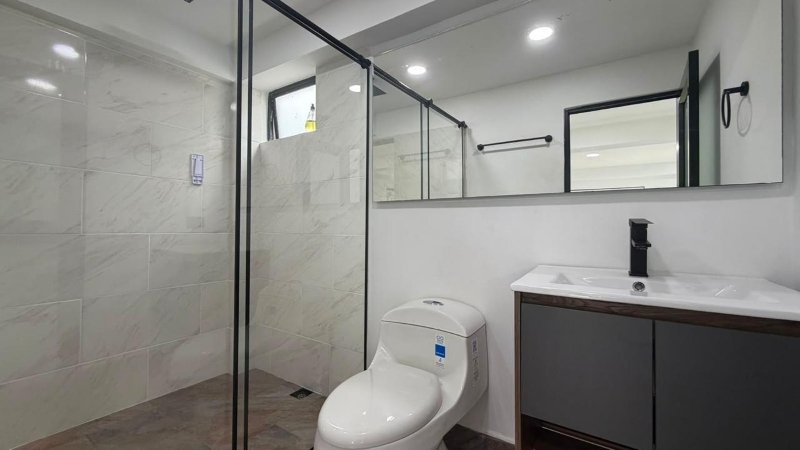 Casa-Finca para el arriendo en Envigado el codigo es 17837 Foto 10