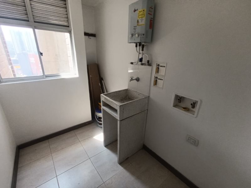 Apartamento para el arriendo en Sabaneta el codigo es 17070 Foto 18