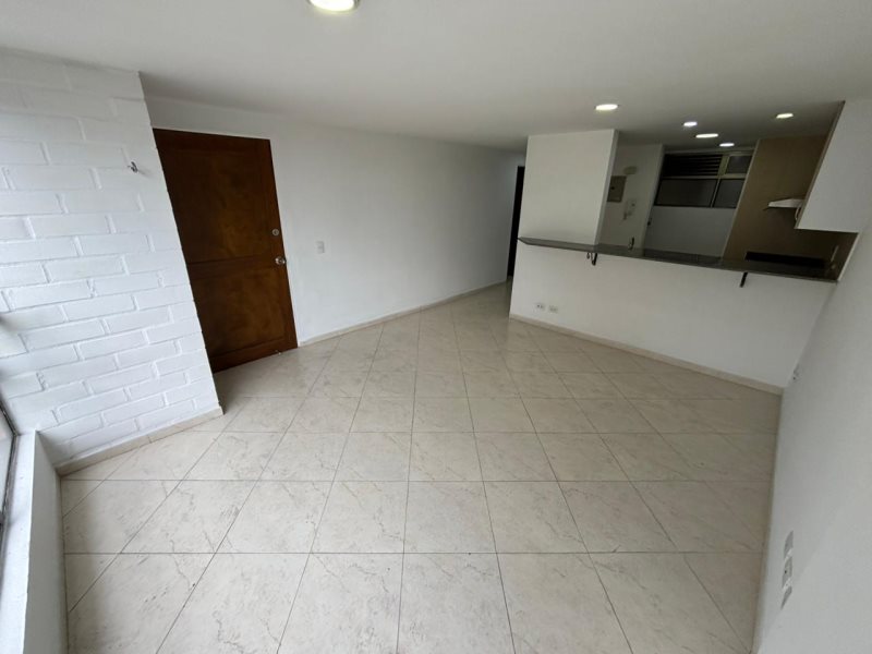 Apartamento para el arriendo en Sabaneta el codigo es 16934 Foto 4