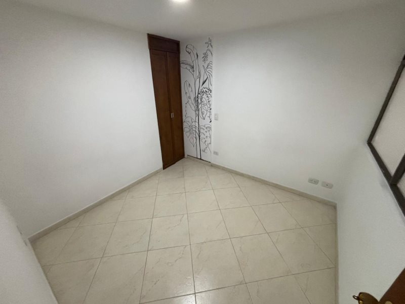 Apartamento para el arriendo en Sabaneta el codigo es 16934 Foto 9