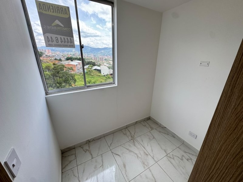 Apartamento para el arriendo en La Estrella el codigo es 17862 Foto 9