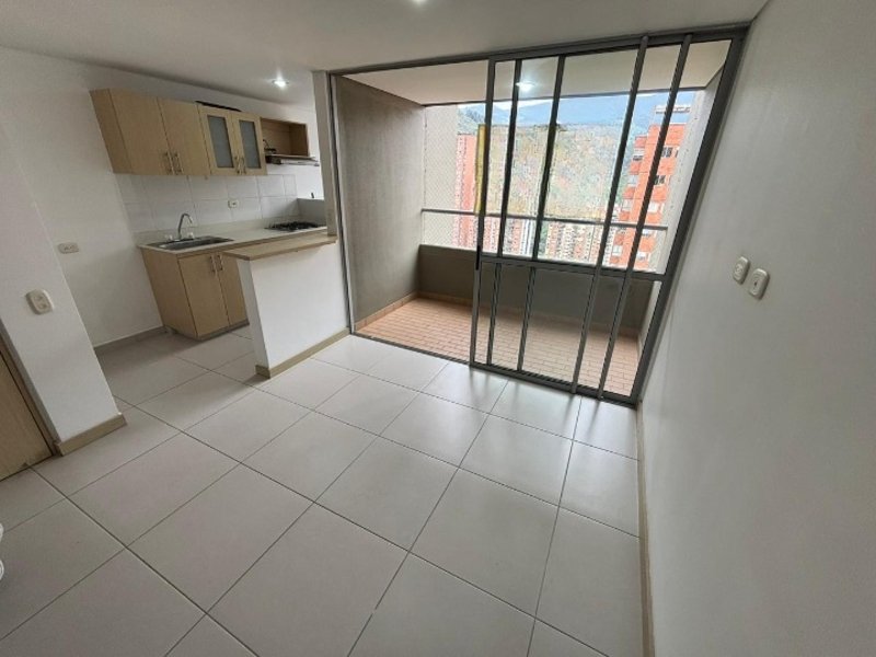 Apartamento para el arriendo en Sabaneta el codigo es 17421 Foto 4