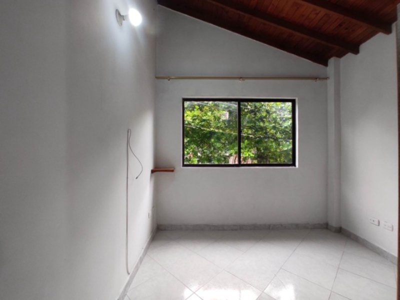 Apartamento para el arriendo en Envigado el codigo es 17365 Foto 5