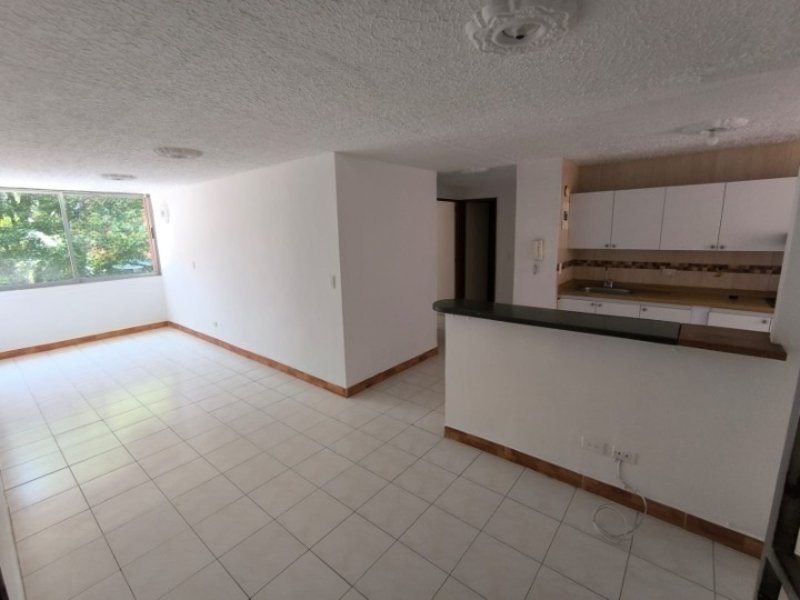 Apartamento para el arriendo en Sabaneta el codigo es 17442 Foto 4