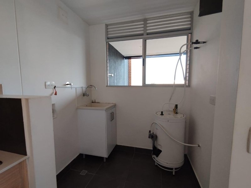 Apartamento para el arriendo en Envigado el codigo es 14622 Foto 11