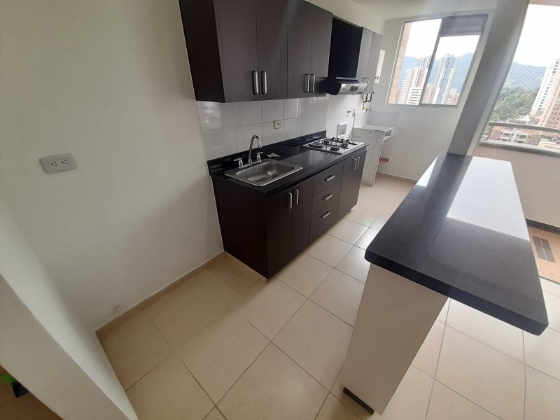 Apartamento para el arriendo en Sabaneta el codigo es 17424 Foto 2