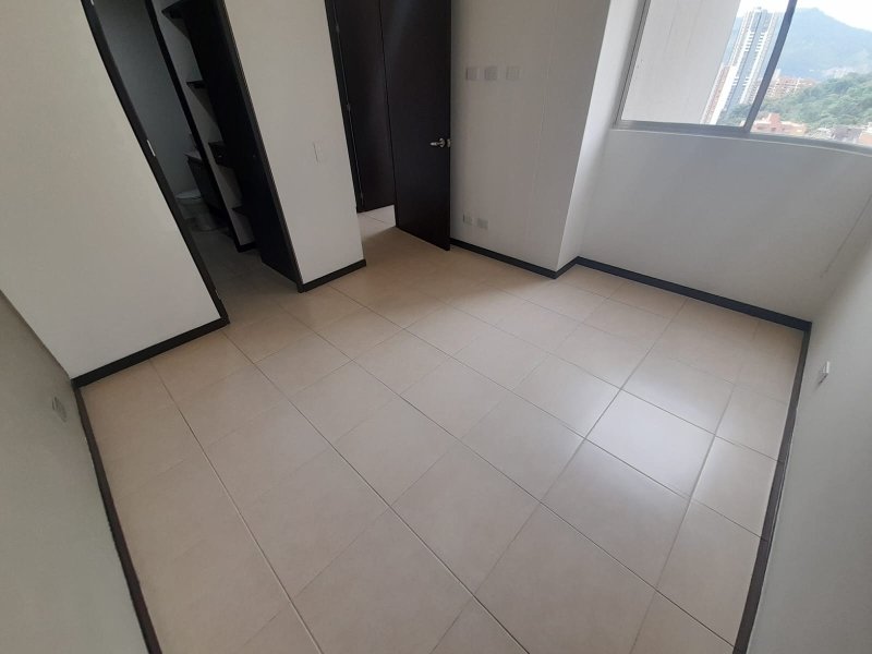 Apartamento para el arriendo en Sabaneta el codigo es 17424 Foto 12