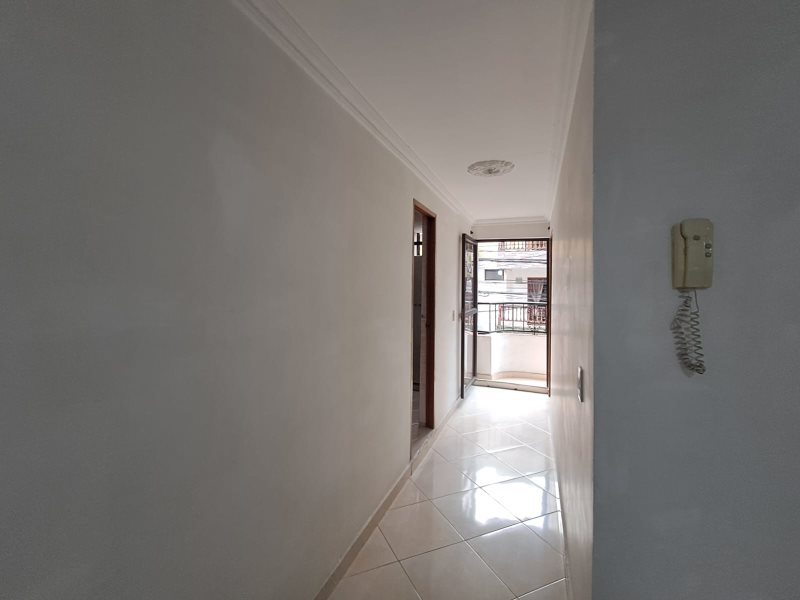 Apartamento para el arriendo en Sabaneta el codigo es 9834 Foto 5