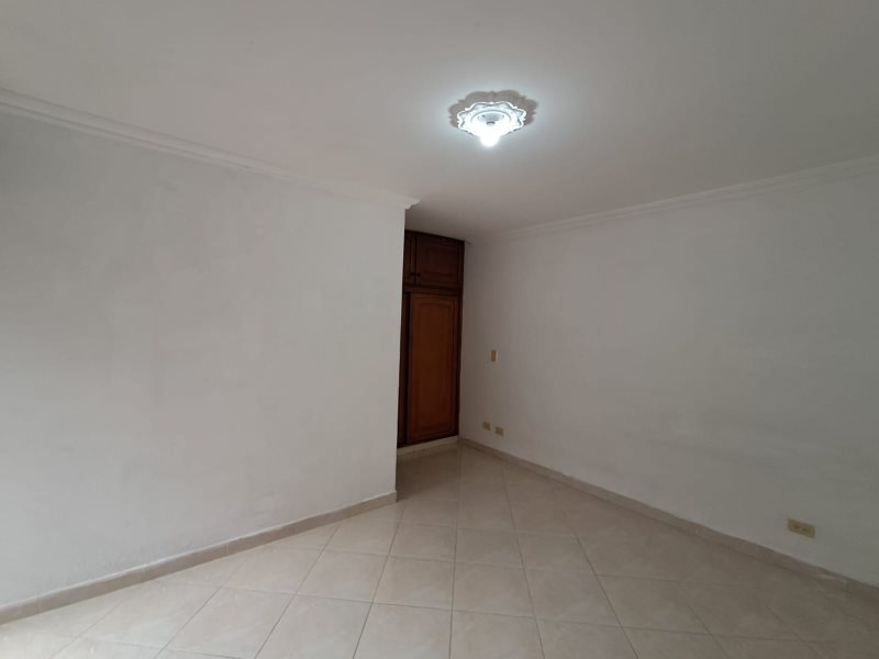 Apartamento para el arriendo en Sabaneta el codigo es 9834 Foto 8