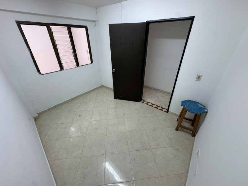 Local para el arriendo en Sabaneta el codigo es 17863 Foto 6